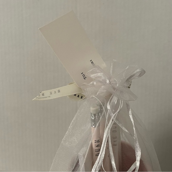 🩷 Rae Dunn 🩷 Mom Ceramic Mug Gift Set with Notepad and Pencils NWT - Picture 8 of 8